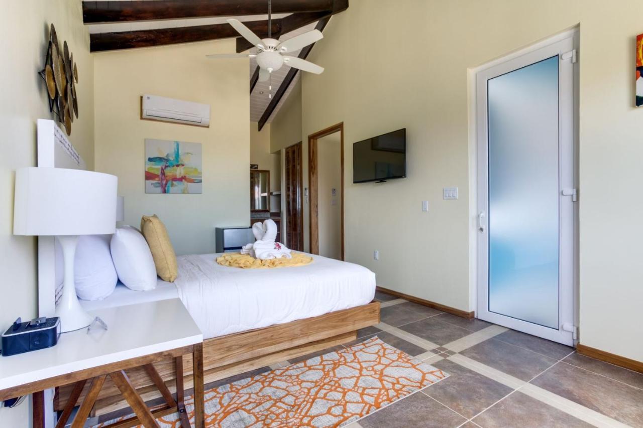 Brisa Oceano Resort Placencia Ngoại thất bức ảnh
