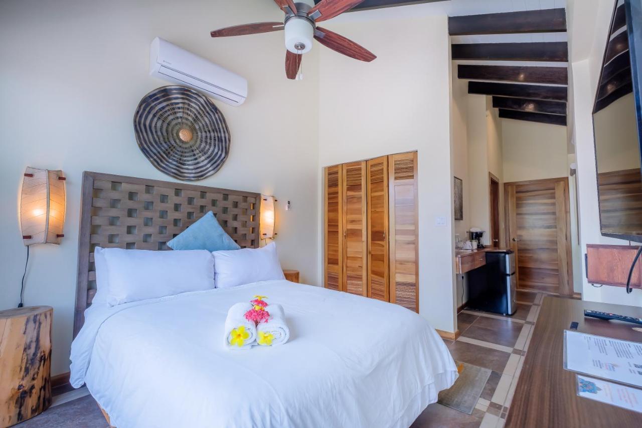 Brisa Oceano Resort Placencia Ngoại thất bức ảnh