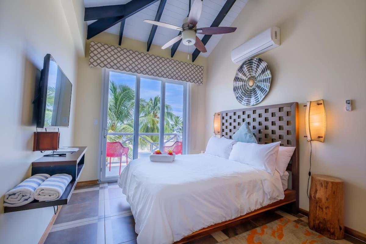 Brisa Oceano Resort Placencia Ngoại thất bức ảnh